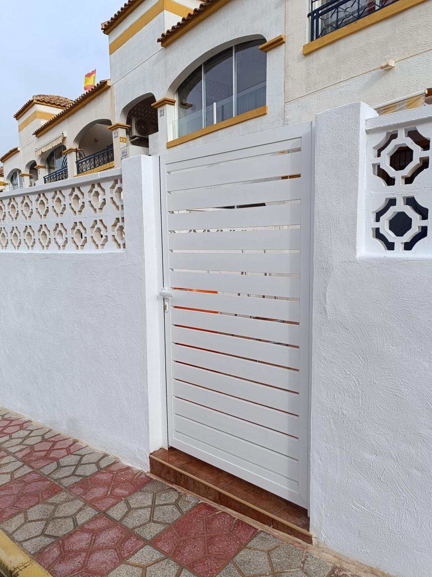 Alhambra Apartments Gran Alacant Dış mekan fotoğraf